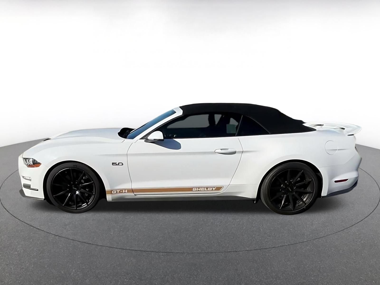 Used 2022 Ford Mustang GT Premium w/ GT Performance Package RWD image 8