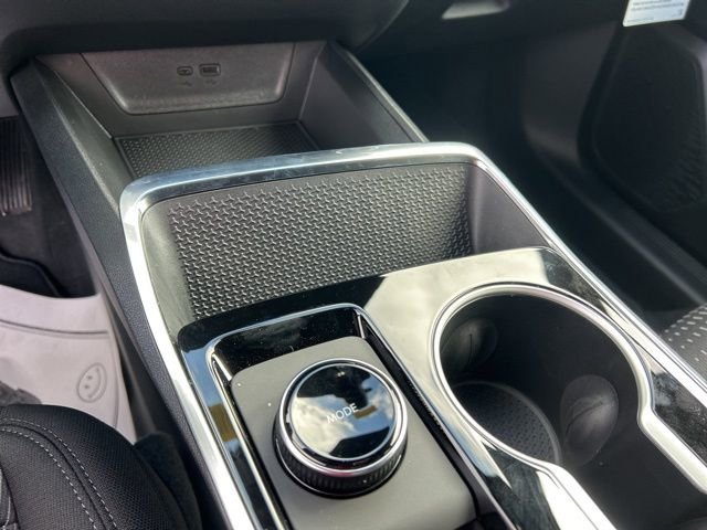 New 2026 Chevrolet Equinox LT w/ LPO, Floor Liner Package image 25