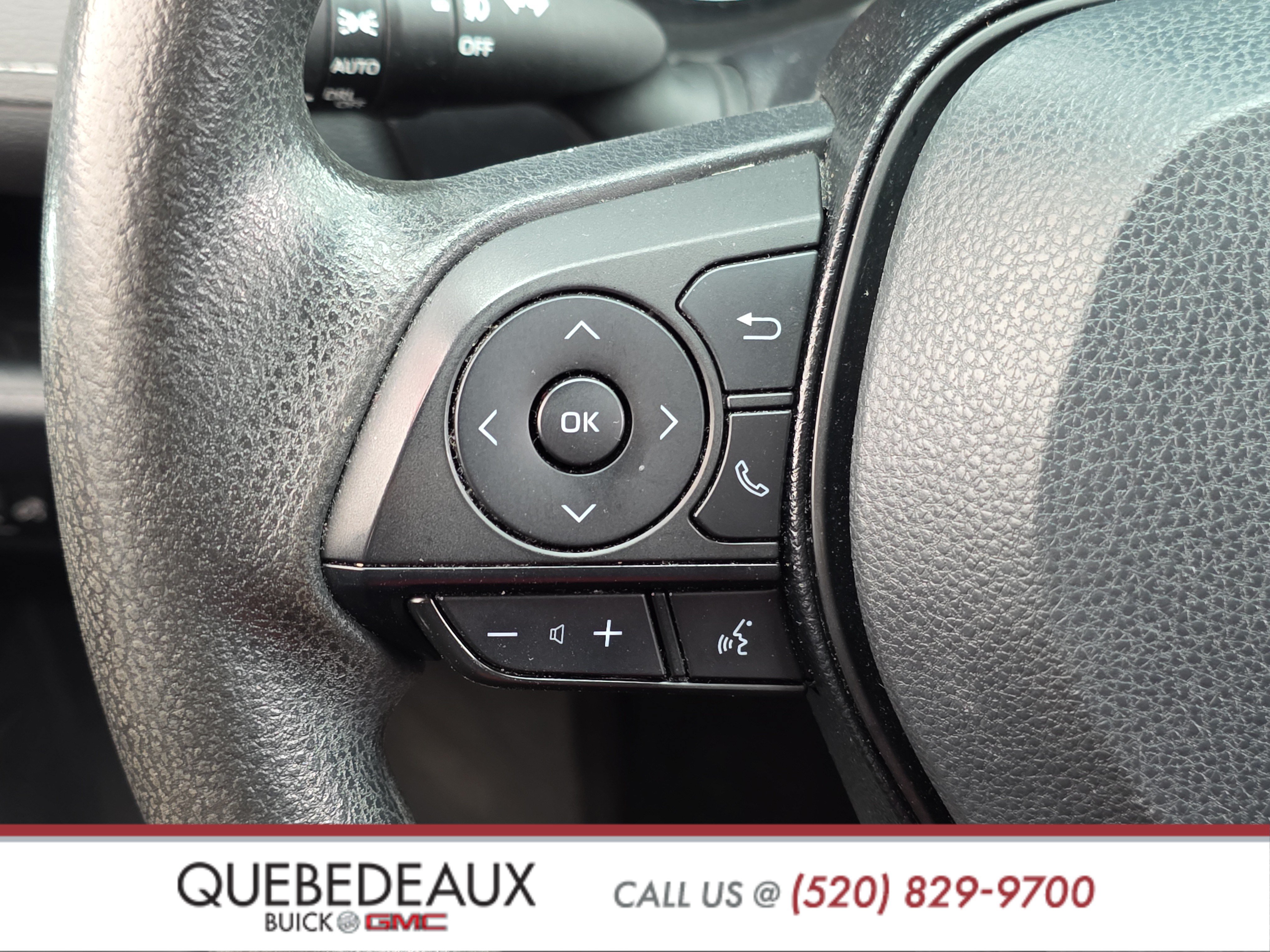 Used 2020 Toyota RAV4 XLE FWD image 14
