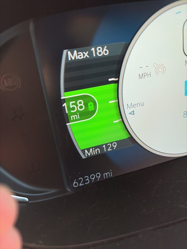 Used 2017 Chevrolet Bolt LT FWD image 5