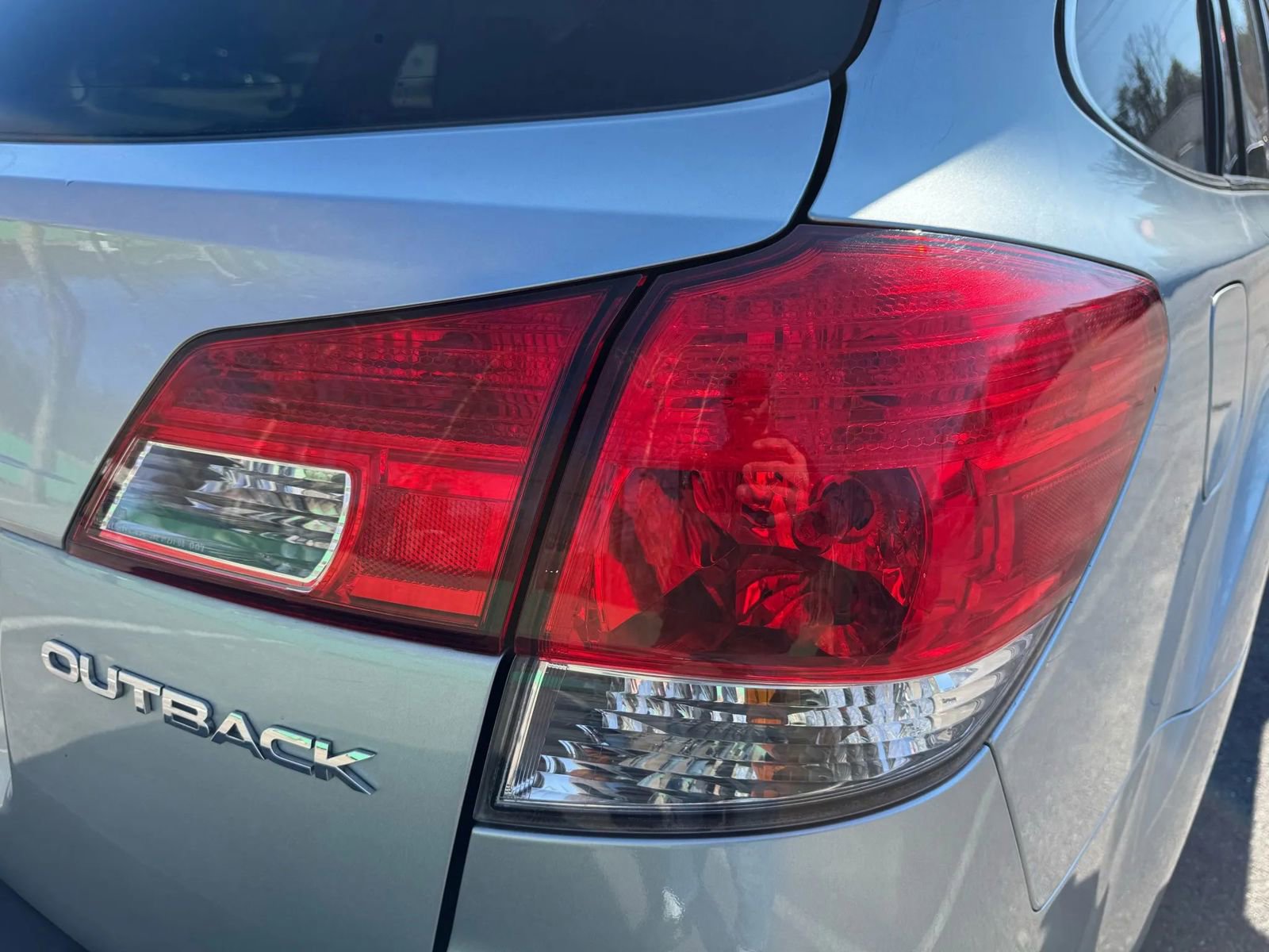 Used 2014 Subaru Outback 2.5i Limited AWD/4WD image 13