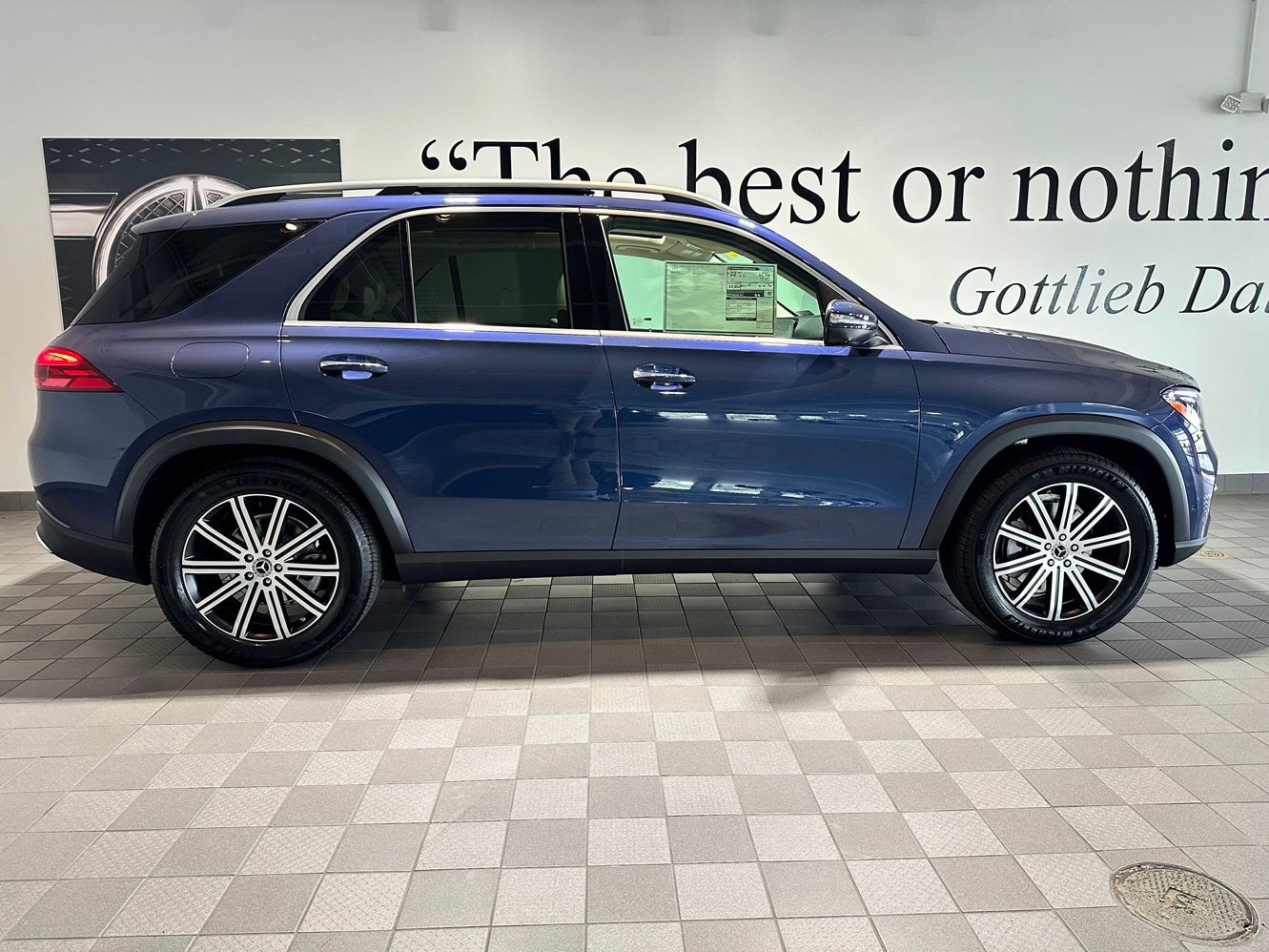 New 2026 Mercedes-Benz GLE 350 4MATIC image 3