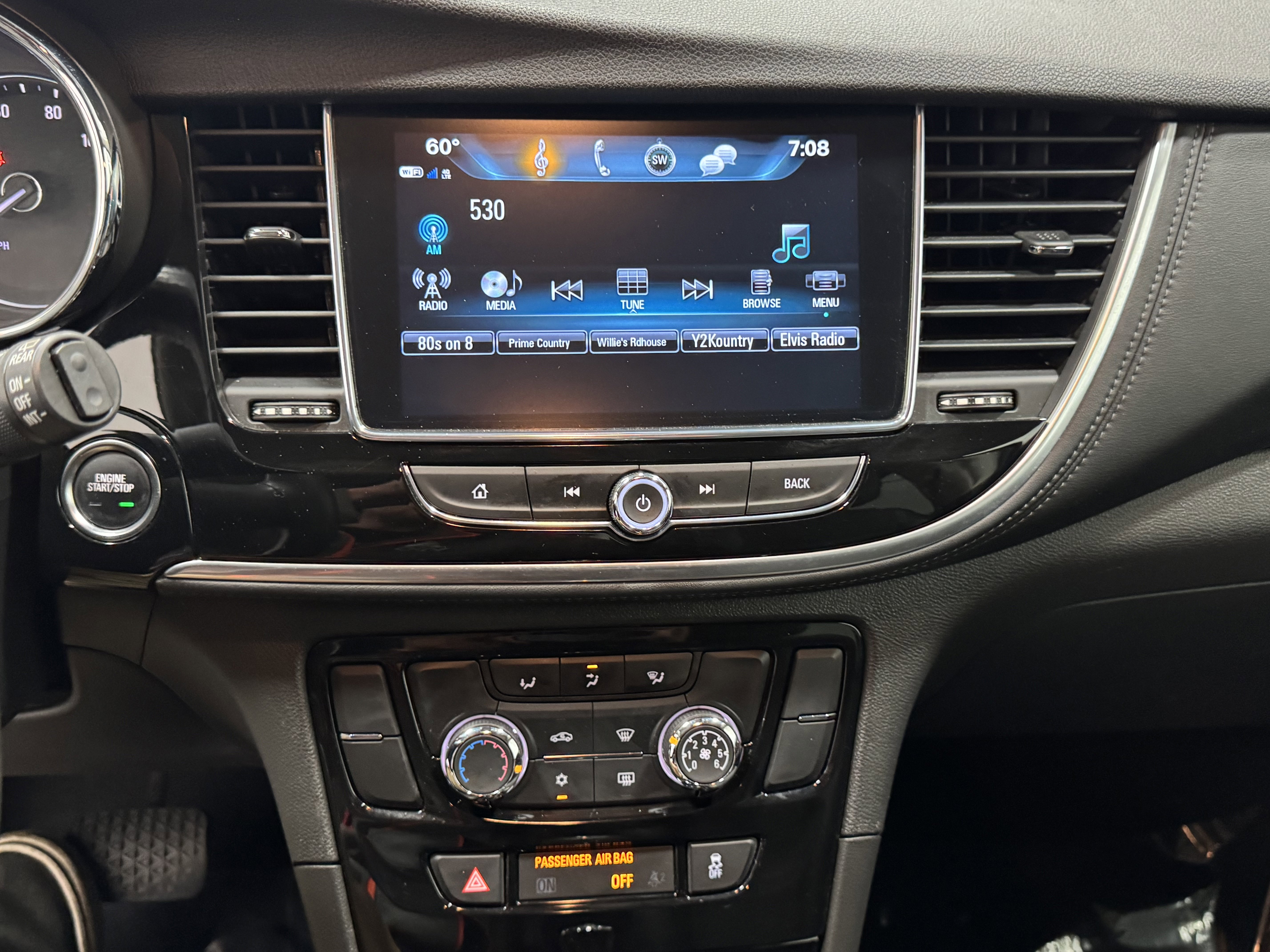 Used 2021 Buick Encore Preferred w/ Safety Package image 23