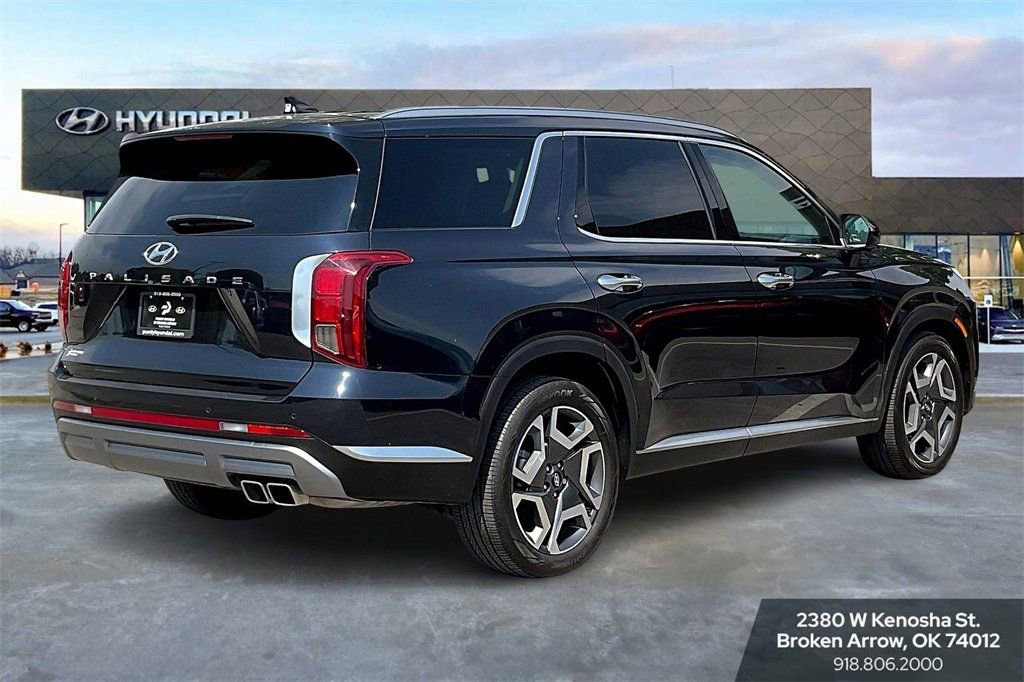 Used 2025 Hyundai Palisade Limited image 8