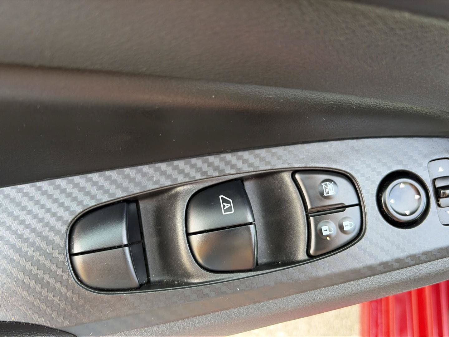 Used 2025 Nissan Altima 2.5 SV w/ SV Special Edition Package FWD image 14