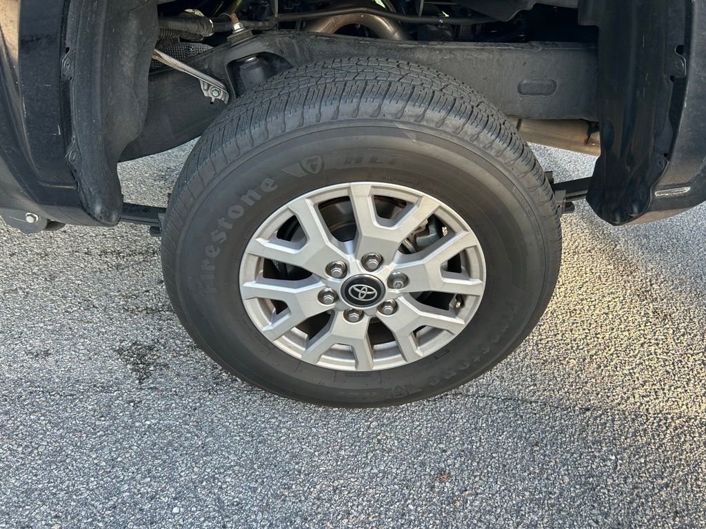 Used 2024 Toyota Tacoma SR RWD image 9