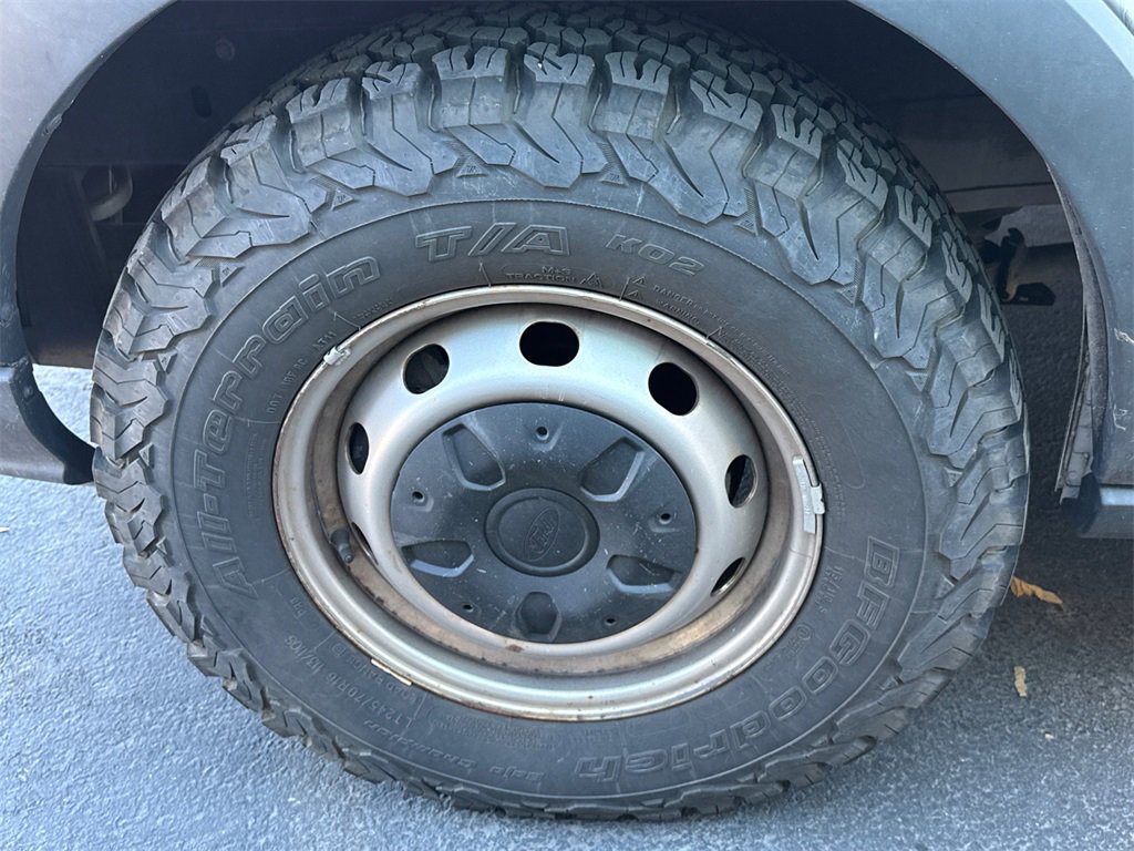 Used 2018 Ford Transit 250 130 Medium Roof image 18