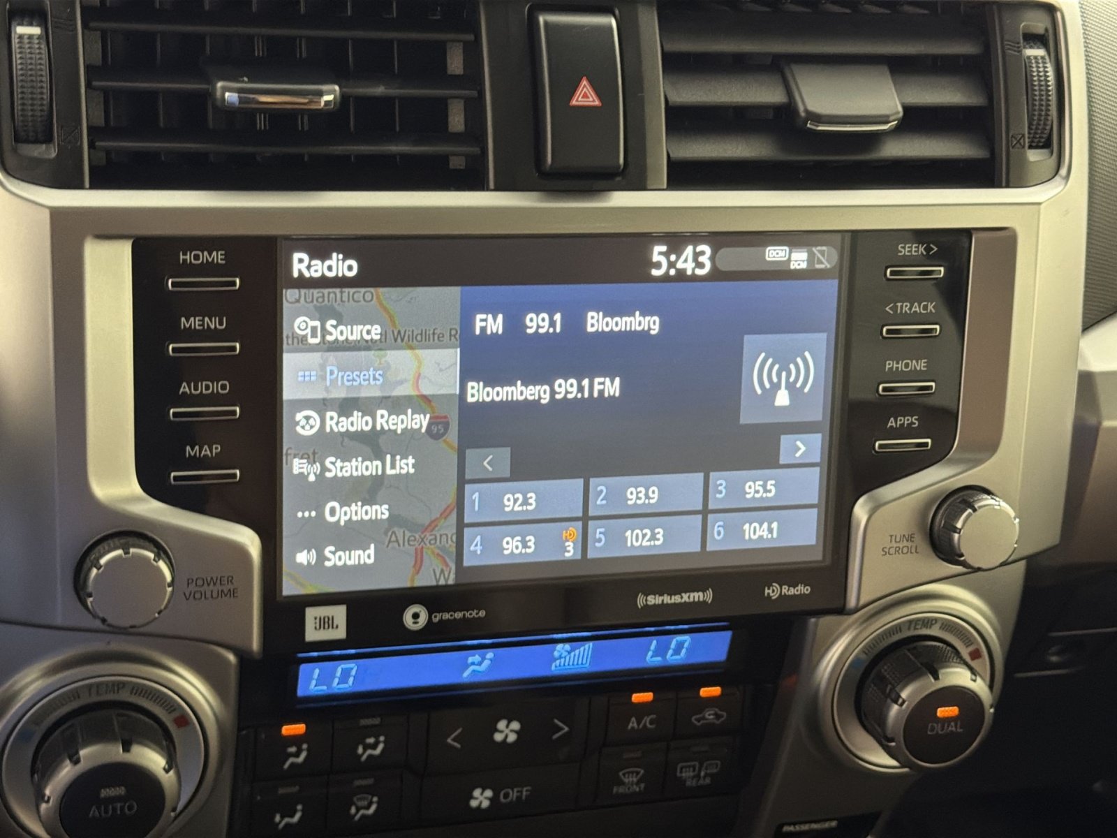 Used 2023 Toyota 4Runner Limited AWD/4WD image 18