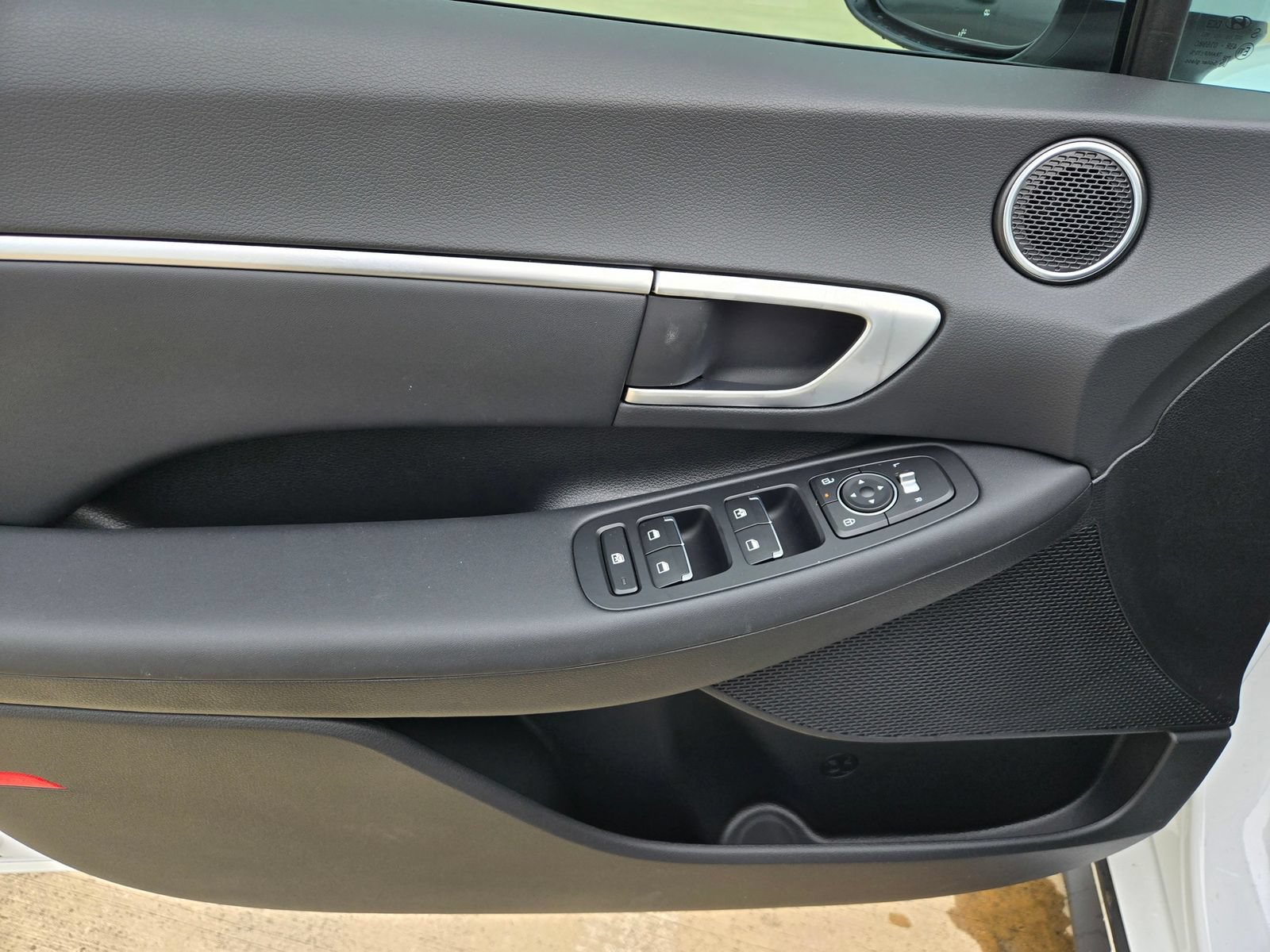 New 2026 Hyundai Sonata Blue FWD image 18