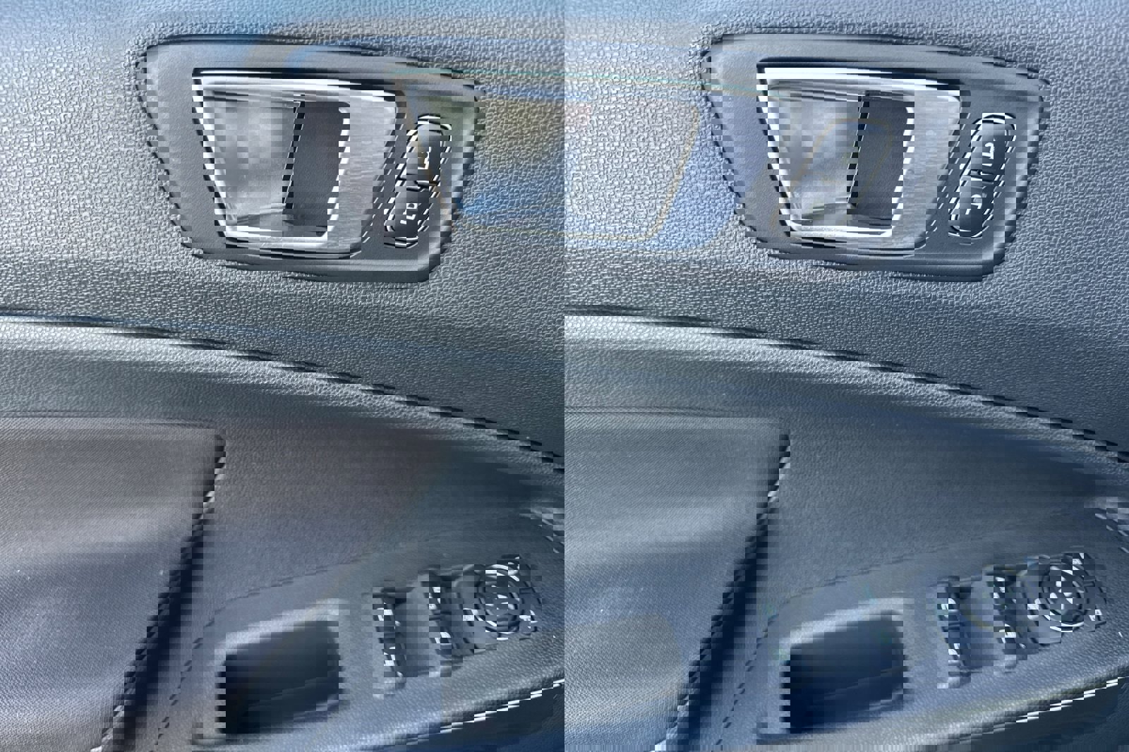 Certified 2018 Ford EcoSport SE image 12