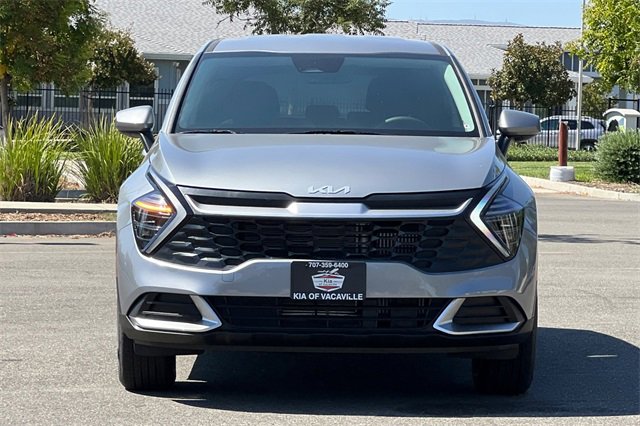 New 2025 Kia Sportage LX image 9