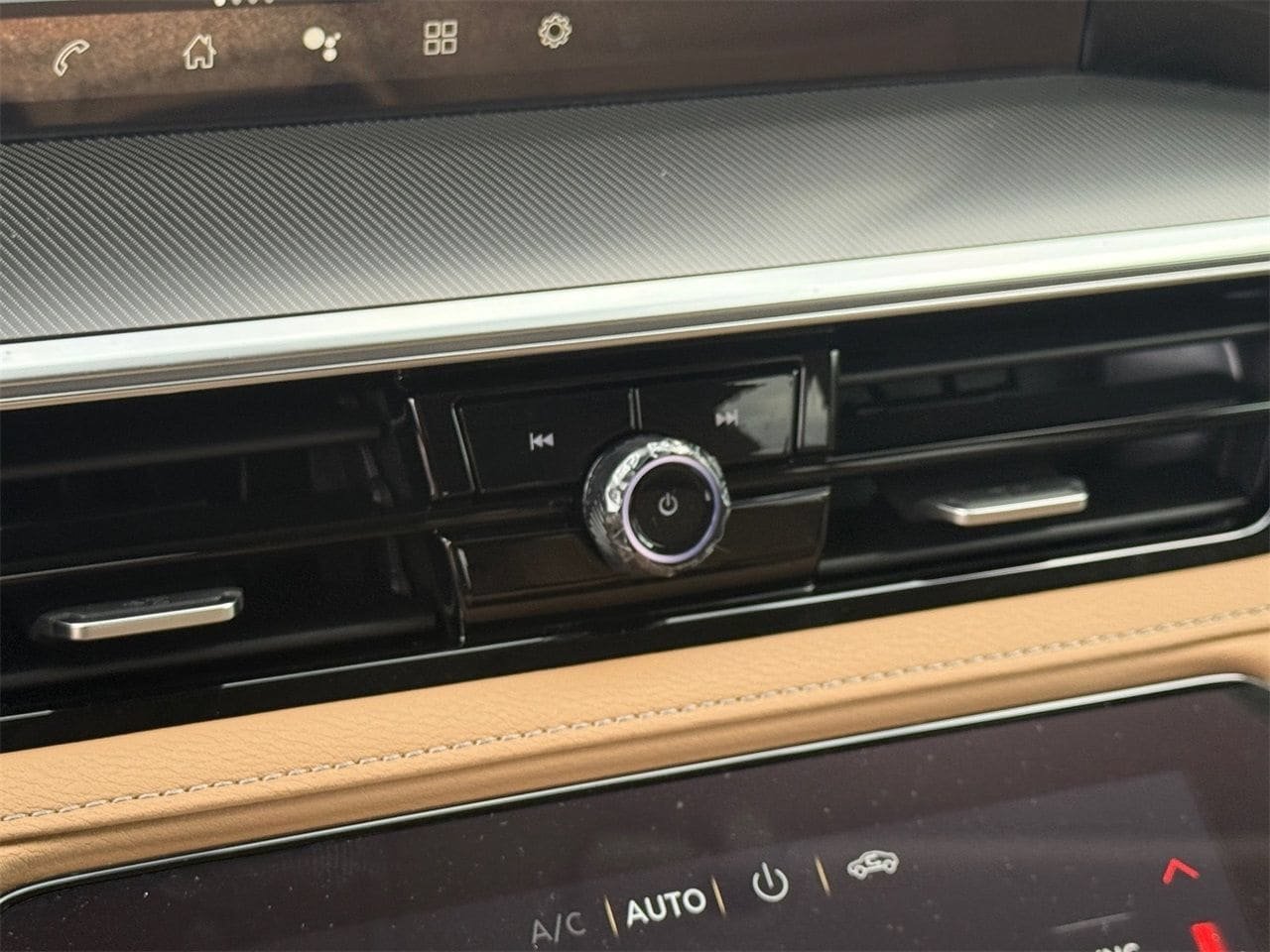 New 2026 INFINITI QX80 Luxe w/ Cargo Package AWD/4WD image 21