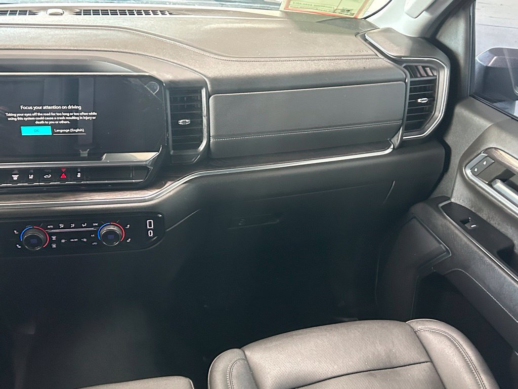 Used 2024 Chevrolet Silverado 2500 LTZ AWD/4WD image 11