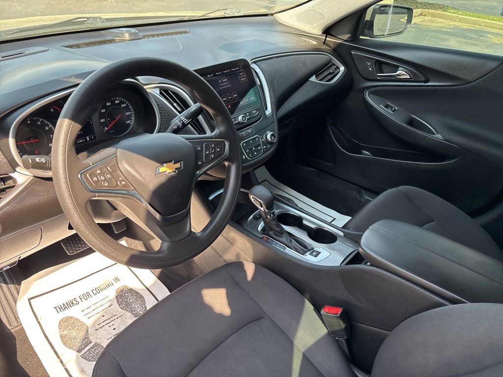 Used 2024 Chevrolet Malibu LT image 10