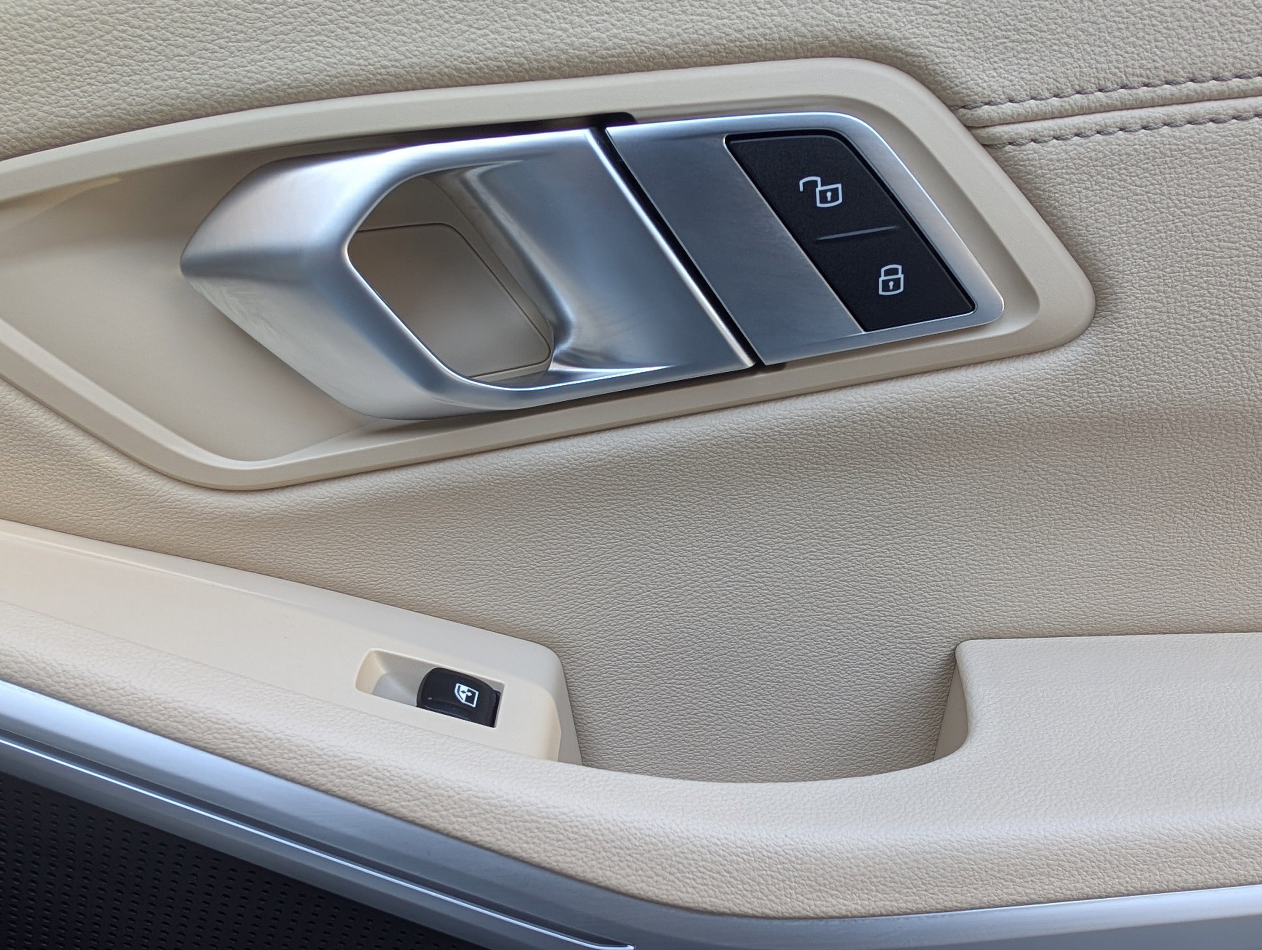 Used 2021 BMW 330i Sedan image 22