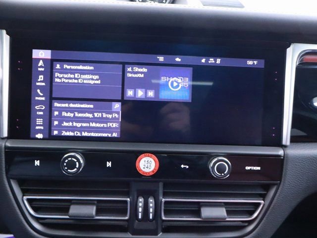 New 2024 Porsche Macan image 33