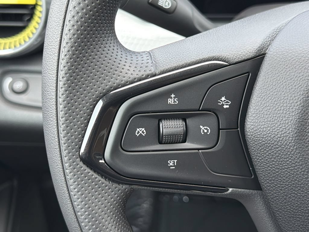 New 2026 Chevrolet Trax LT FWD image 16