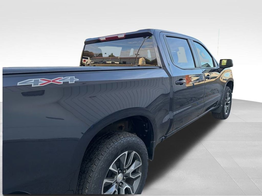 Used 2022 Chevrolet Silverado 1500 LT image 7
