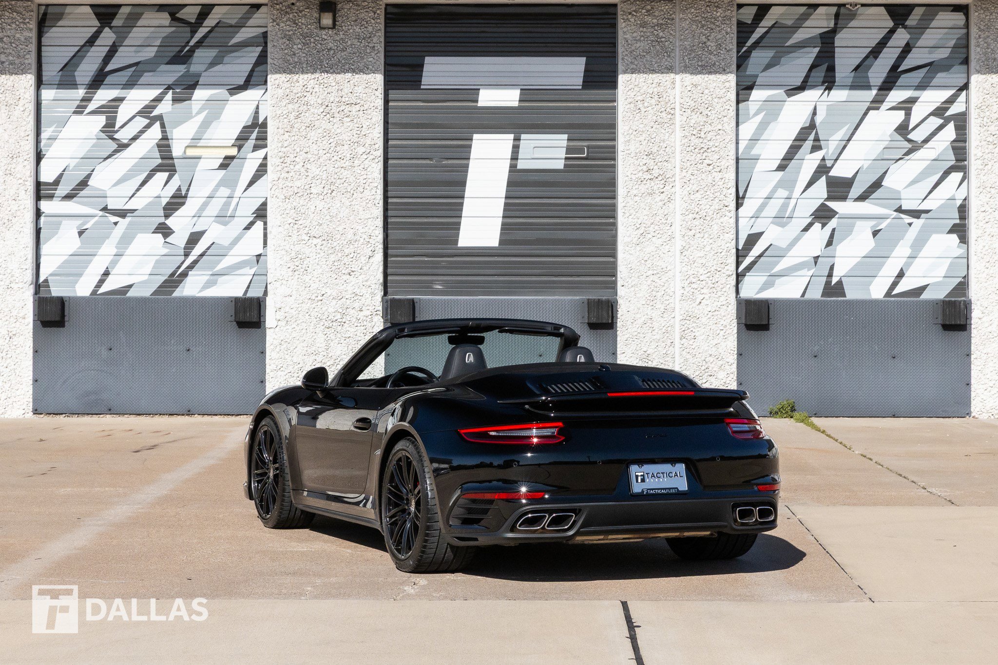 Used 2018 Porsche 911 Turbo image 13