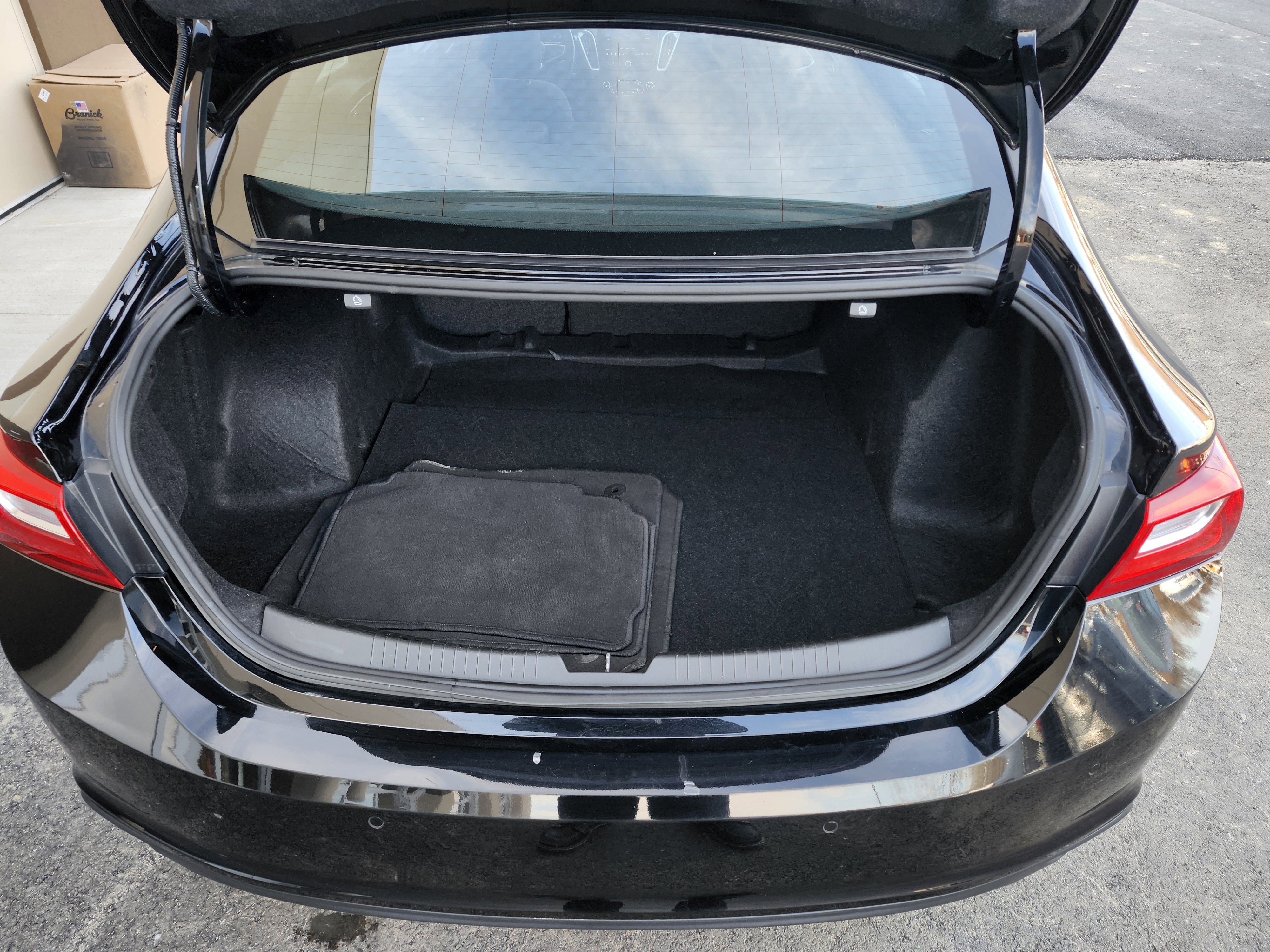 Used 2024 Chevrolet Malibu LT image 23