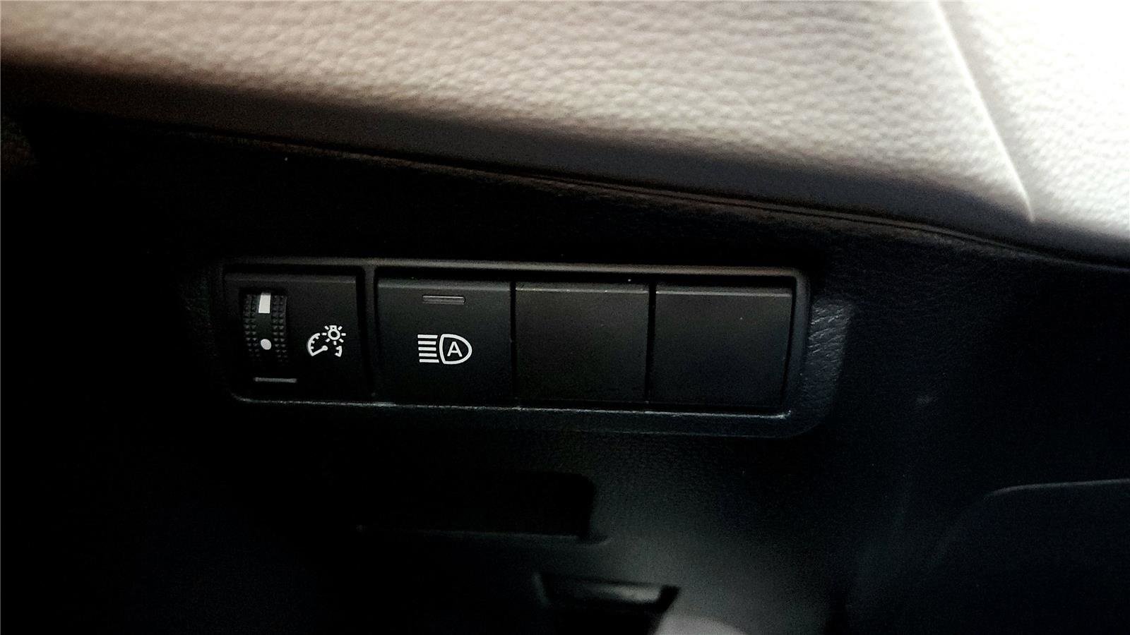 Certified 2023 Toyota Corolla Cross LE image 45