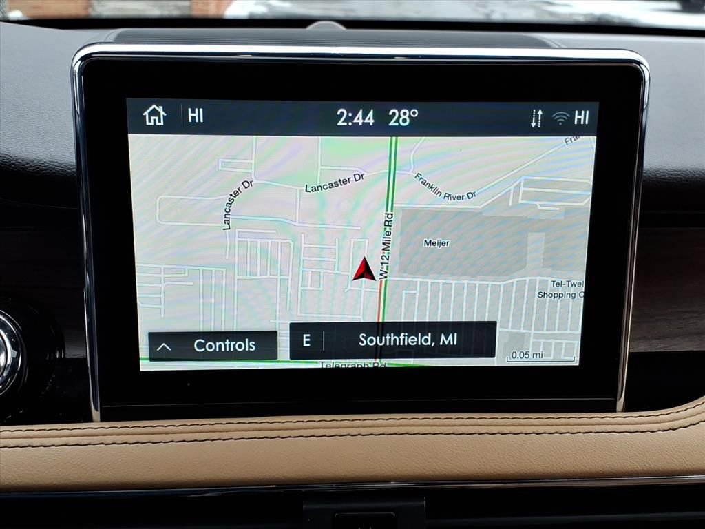 Certified 2022 Lincoln Corsair Reserve w/ Elements Package image 15