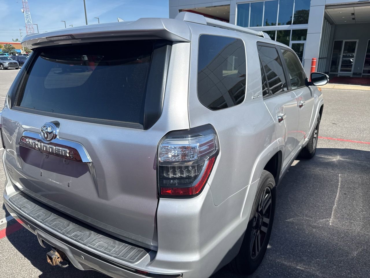 Used 2014 Toyota 4Runner Limited AWD/4WD image 7