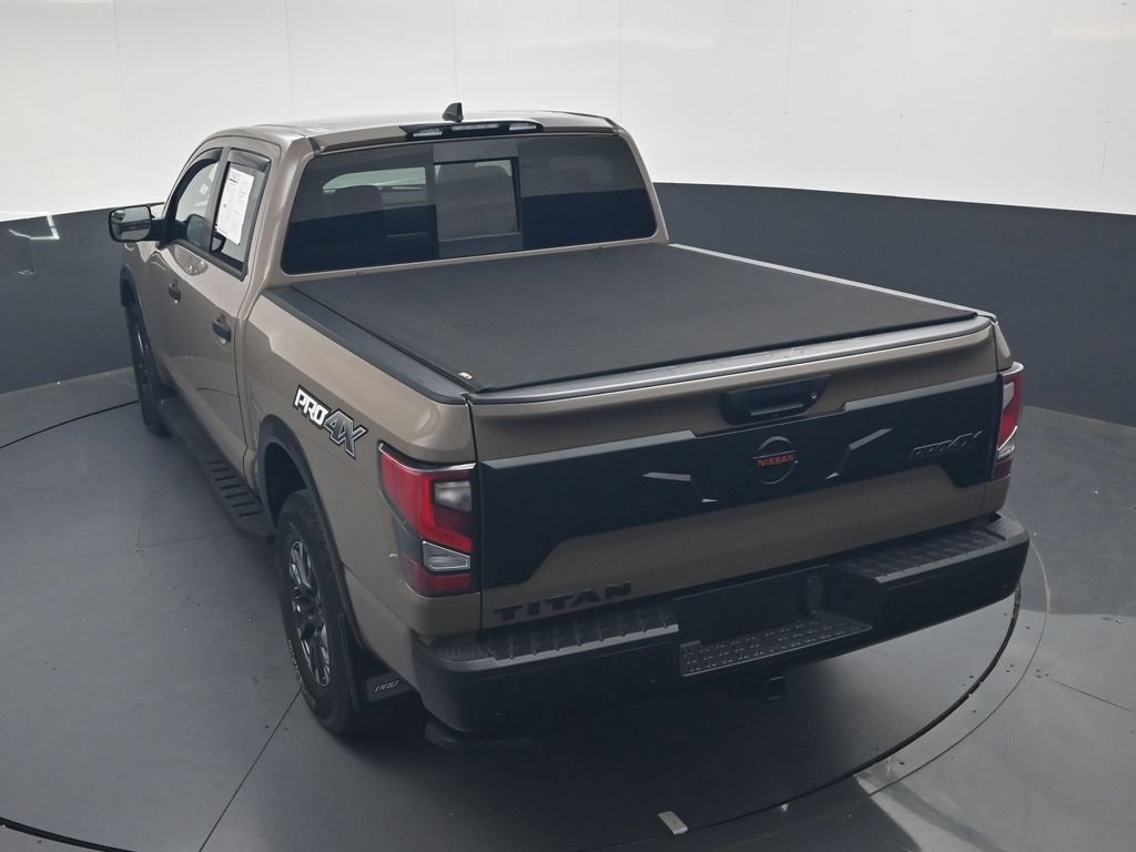 Used 2022 Nissan Titan PRO-4X w/ Pro-4x Convenience Package AWD/4WD image 33