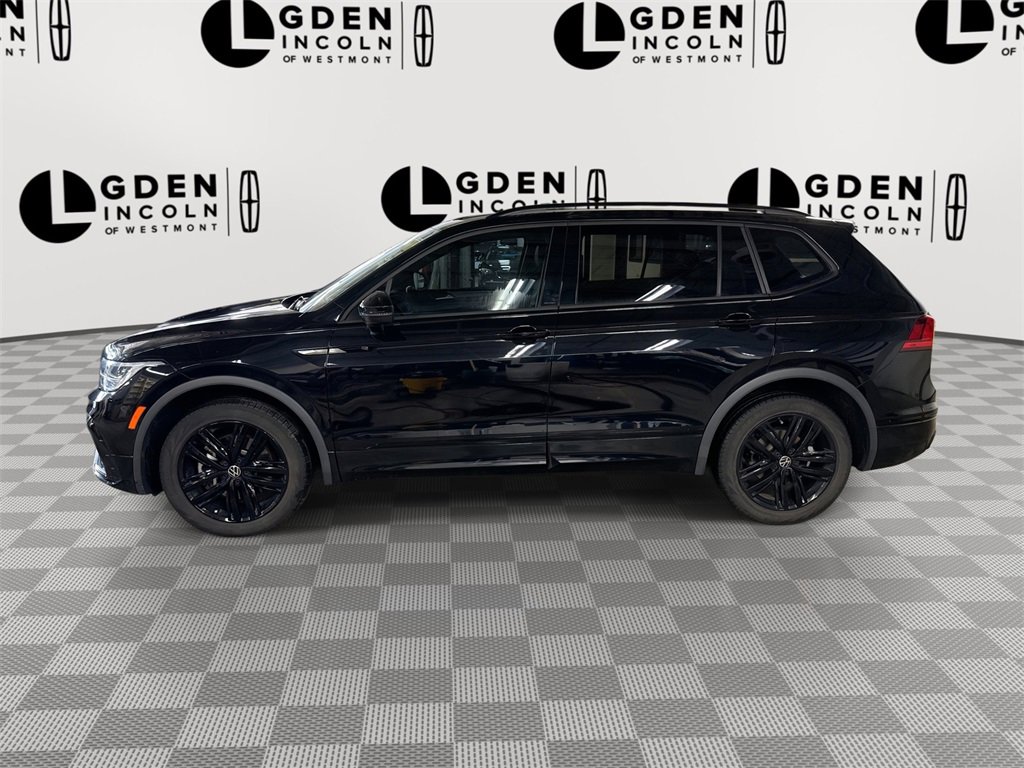Used 2022 Volkswagen Tiguan SE R-Line image 5