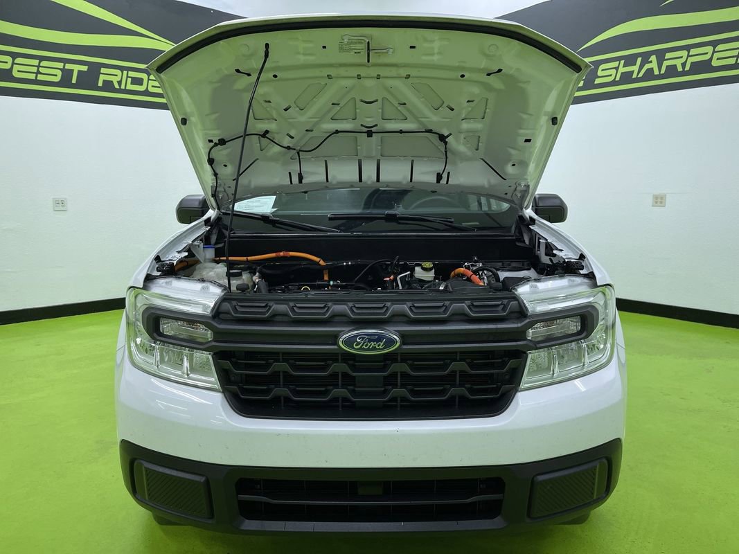 Used 2023 Ford Maverick XL image 4