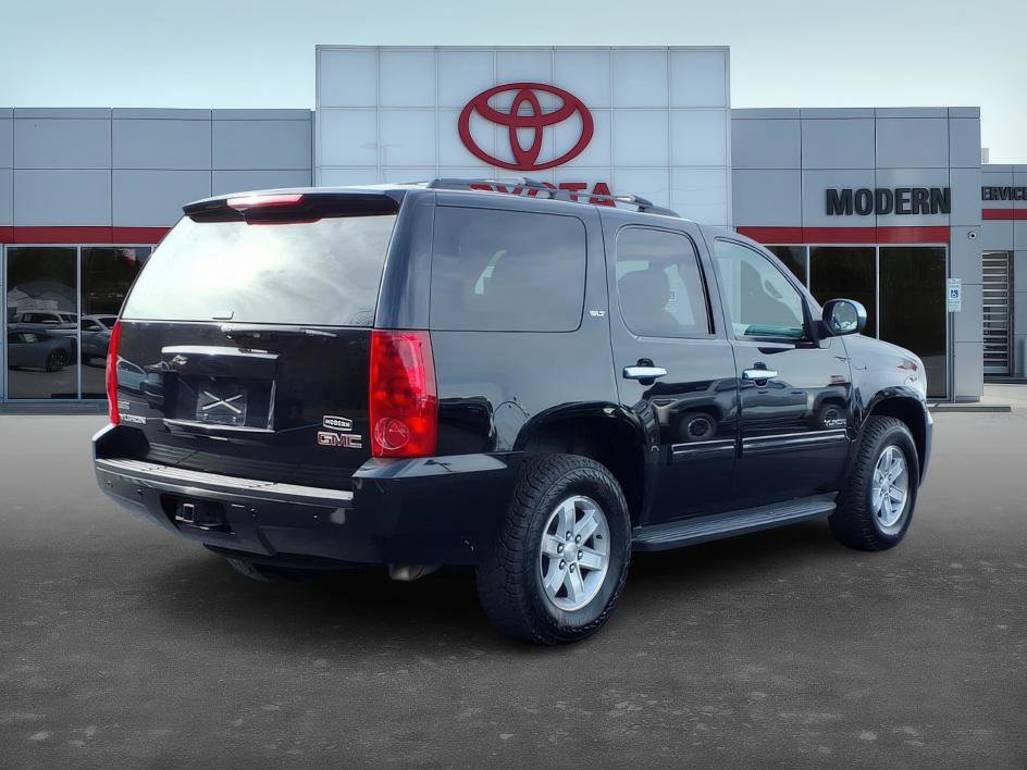 Used 2012 GMC Yukon SLT w/ SLT-2 Equipment Package image 5