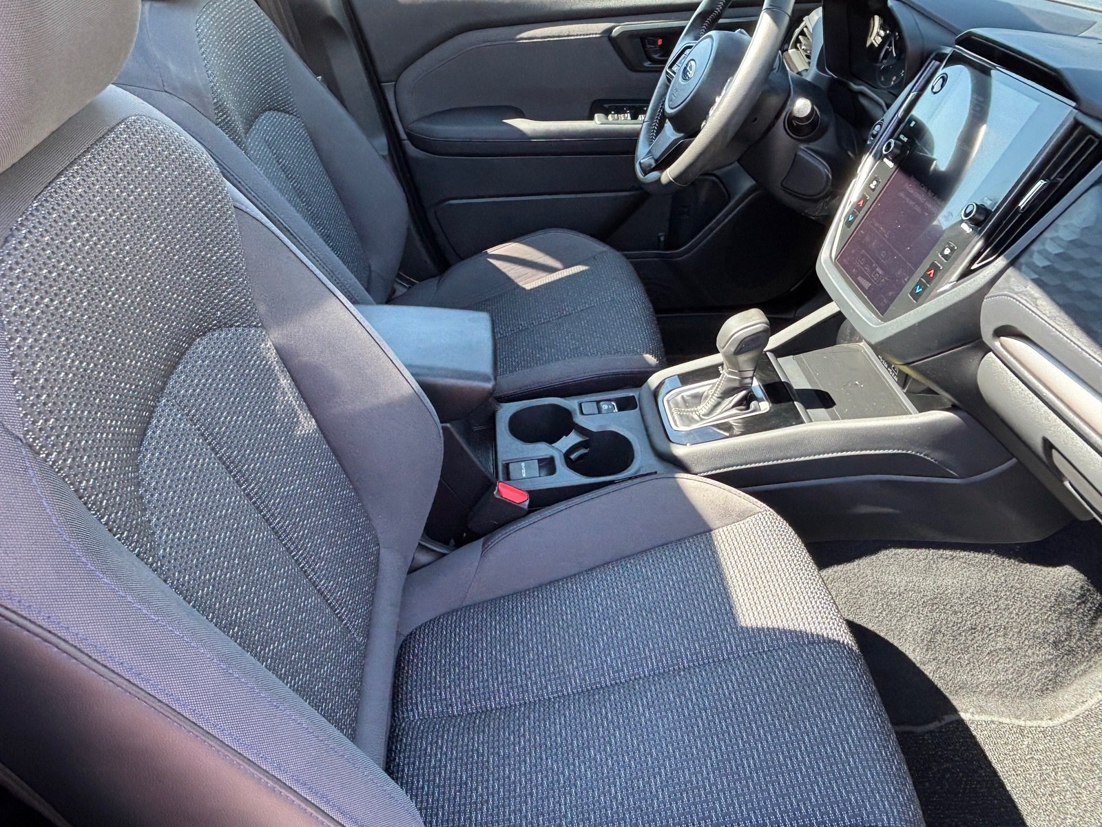 Used 2025 Subaru Forester Premium AWD/4WD image 33