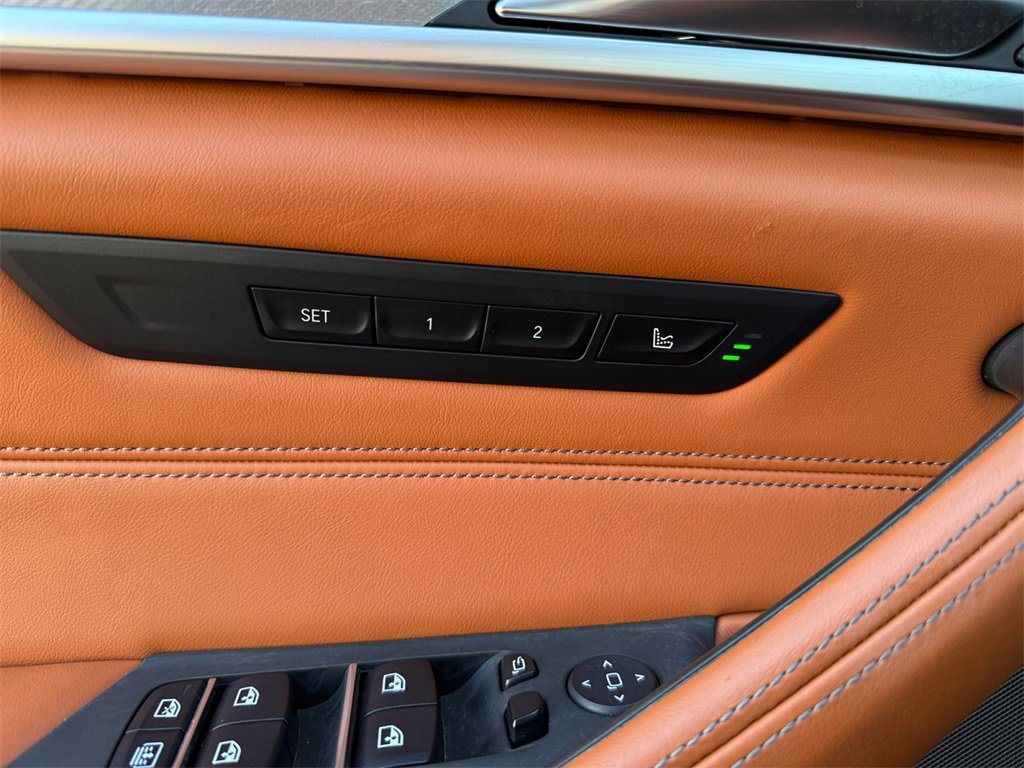 Certified 2023 BMW M5 Base w/ Executive Package image 30