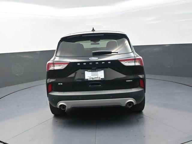 Used 2021 Ford Escape SE image 9