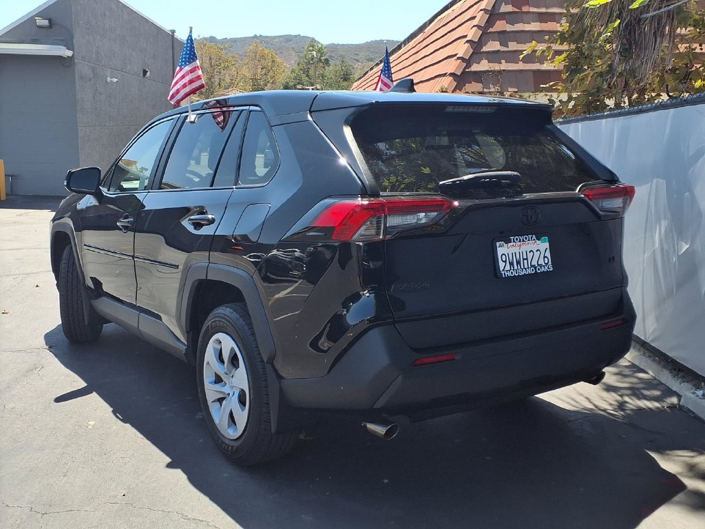 Certified 2025 Toyota RAV4 LE FWD image 6