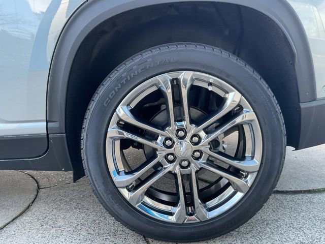 New 2025 Chevrolet Traverse LT w/ Enhanced Driving Package image 24