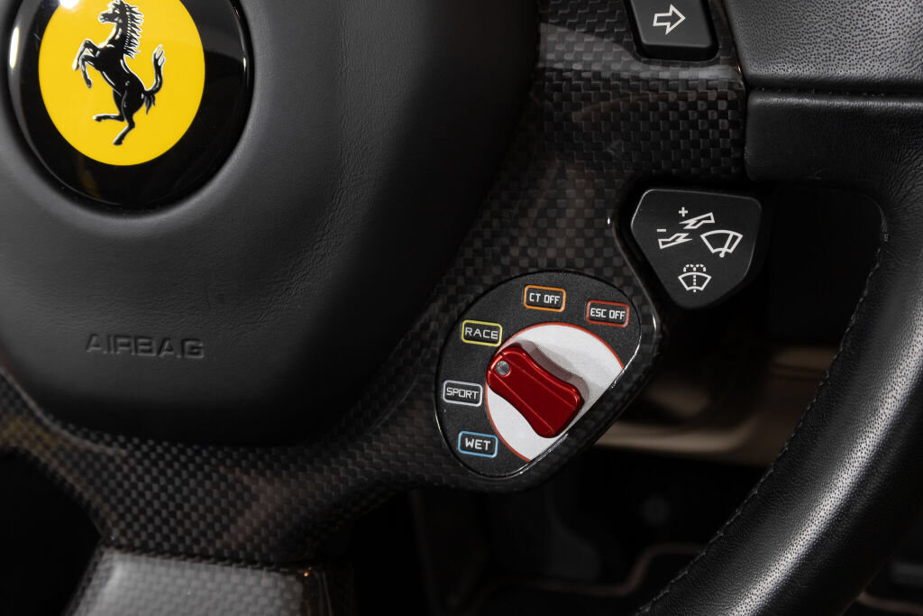 Used 2019 Ferrari 488 Spider RWD image 35