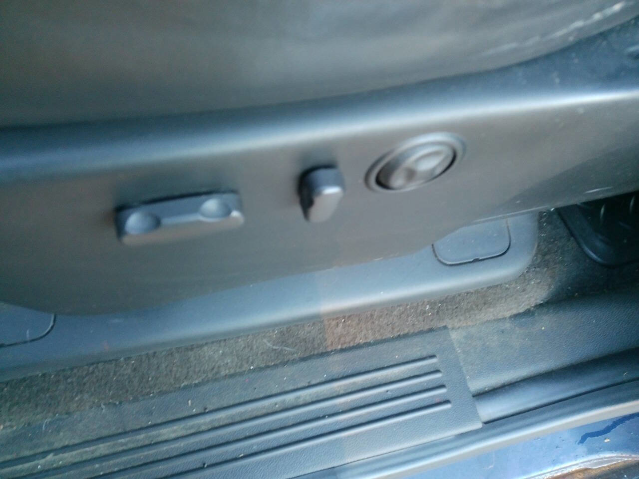 Used 2009 Chevrolet Silverado 2500 LTZ w/ Suspension Package, Off-Road image 34