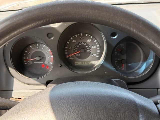 Used 2002 Nissan Frontier XE w/ (BCP) Body-Color Pkg AWD/4WD image 12