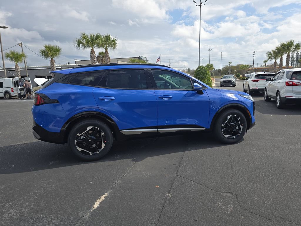 New 2026 Kia Sportage SX FWD image 9
