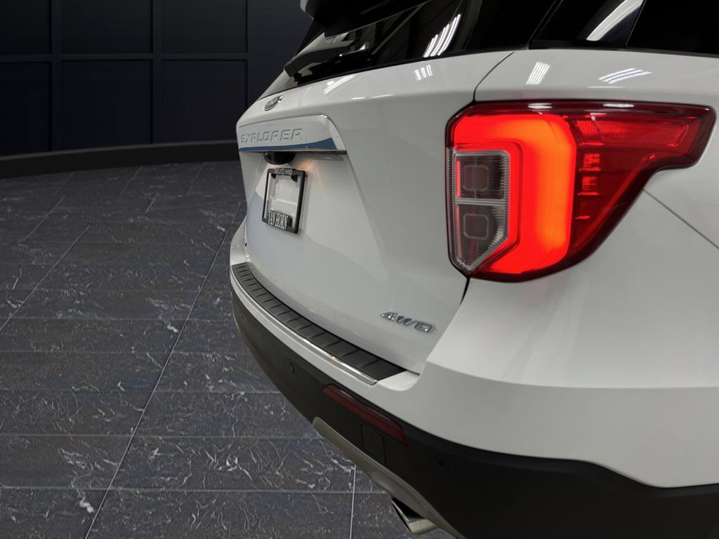 Used 2023 Ford Explorer Limited image 36
