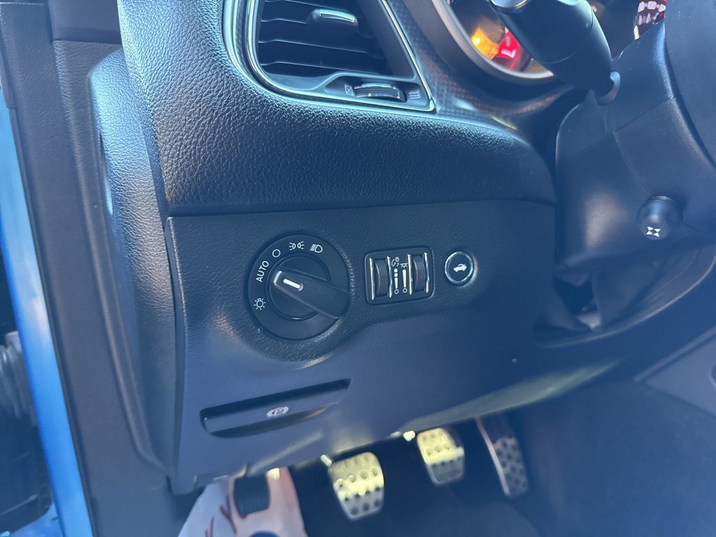 Used 2018 Dodge Challenger SRT Hellcat image 19