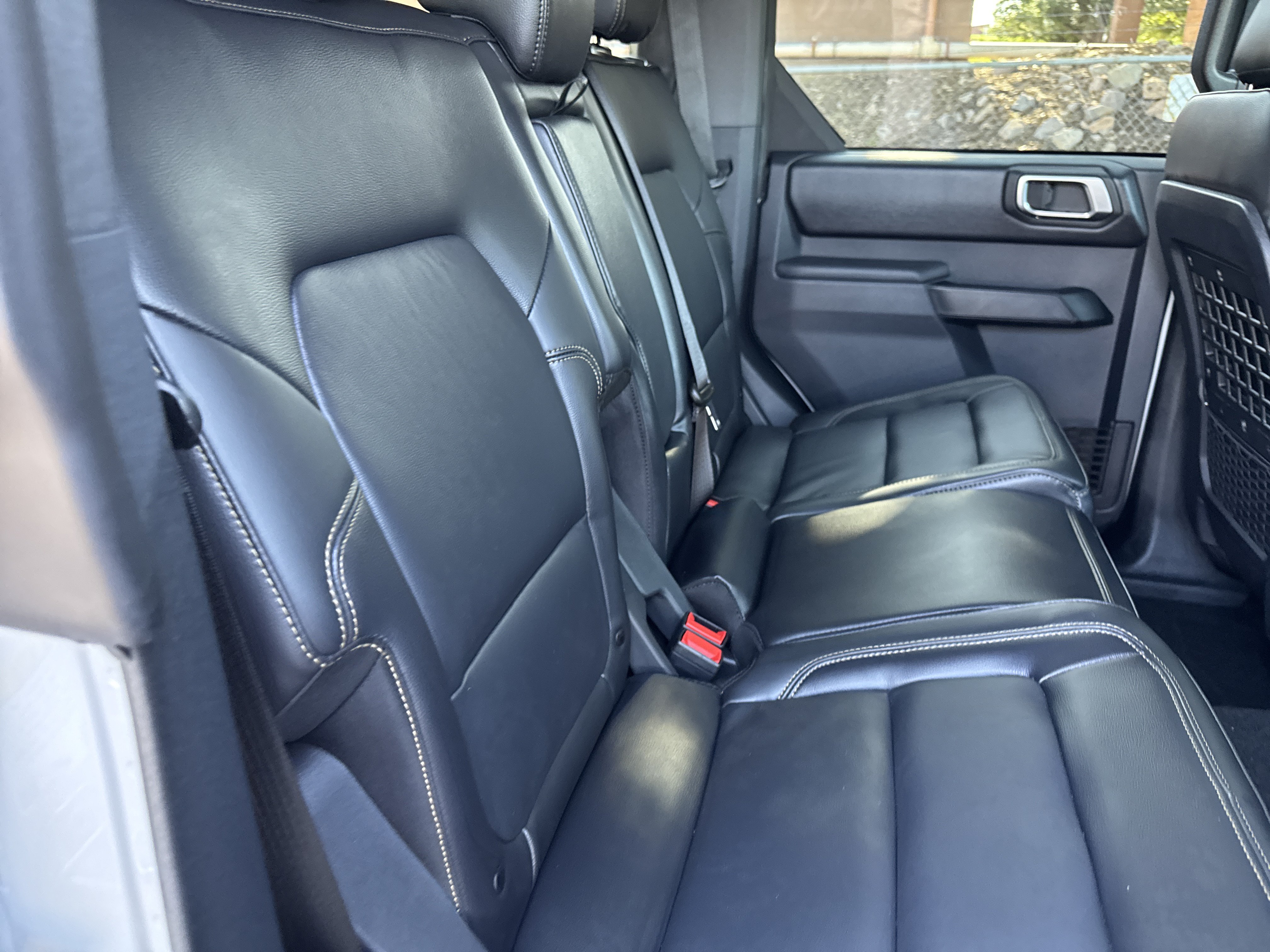 New 2026 Ford Bronco Badlands AWD/4WD image 17