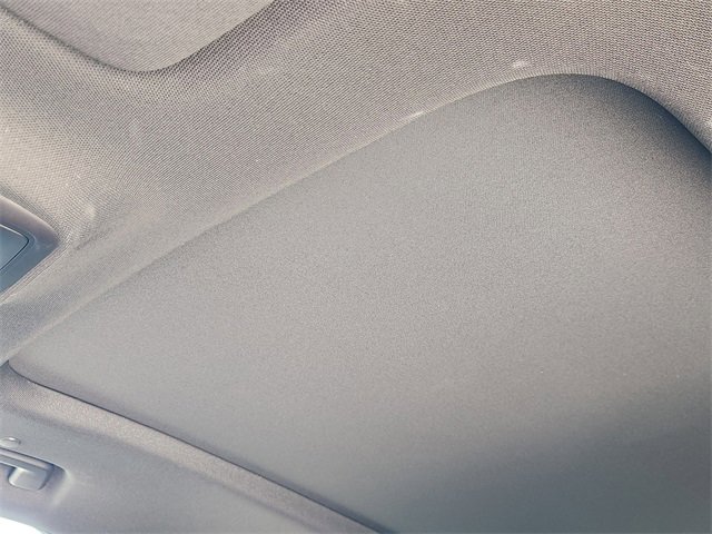 Used 2024 Chevrolet Traverse RS image 25