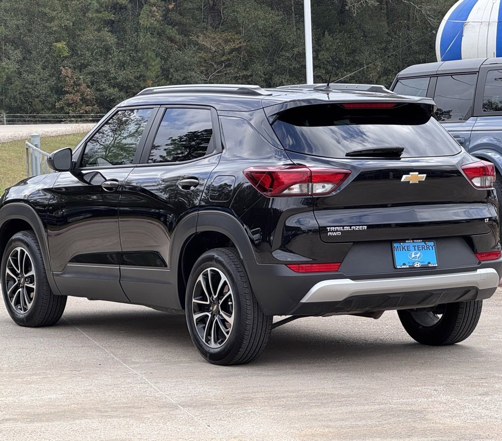 Used 2025 Chevrolet TrailBlazer LT image 12