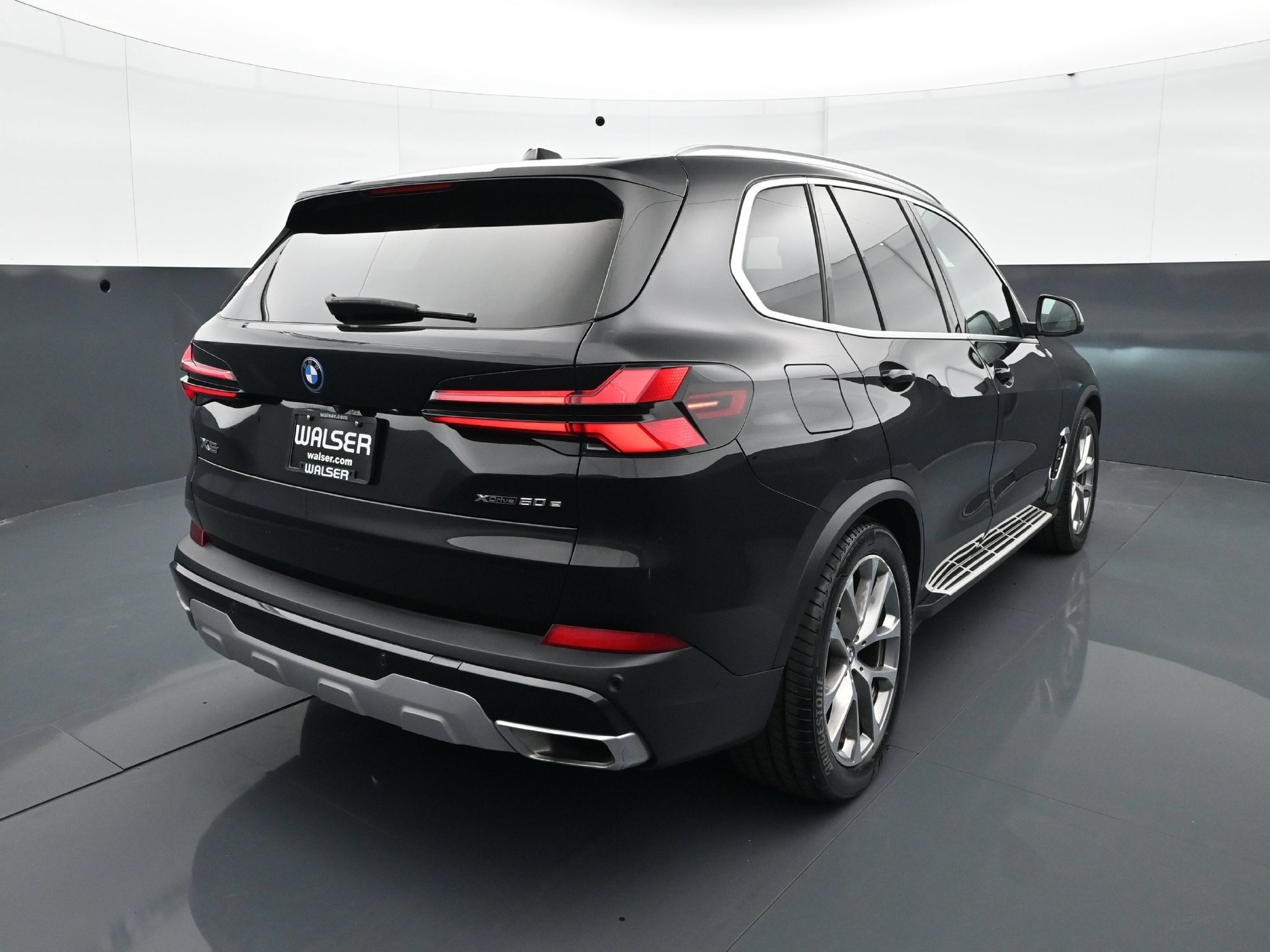 Used 2025 BMW X5 xDrive50e AWD/4WD image 6