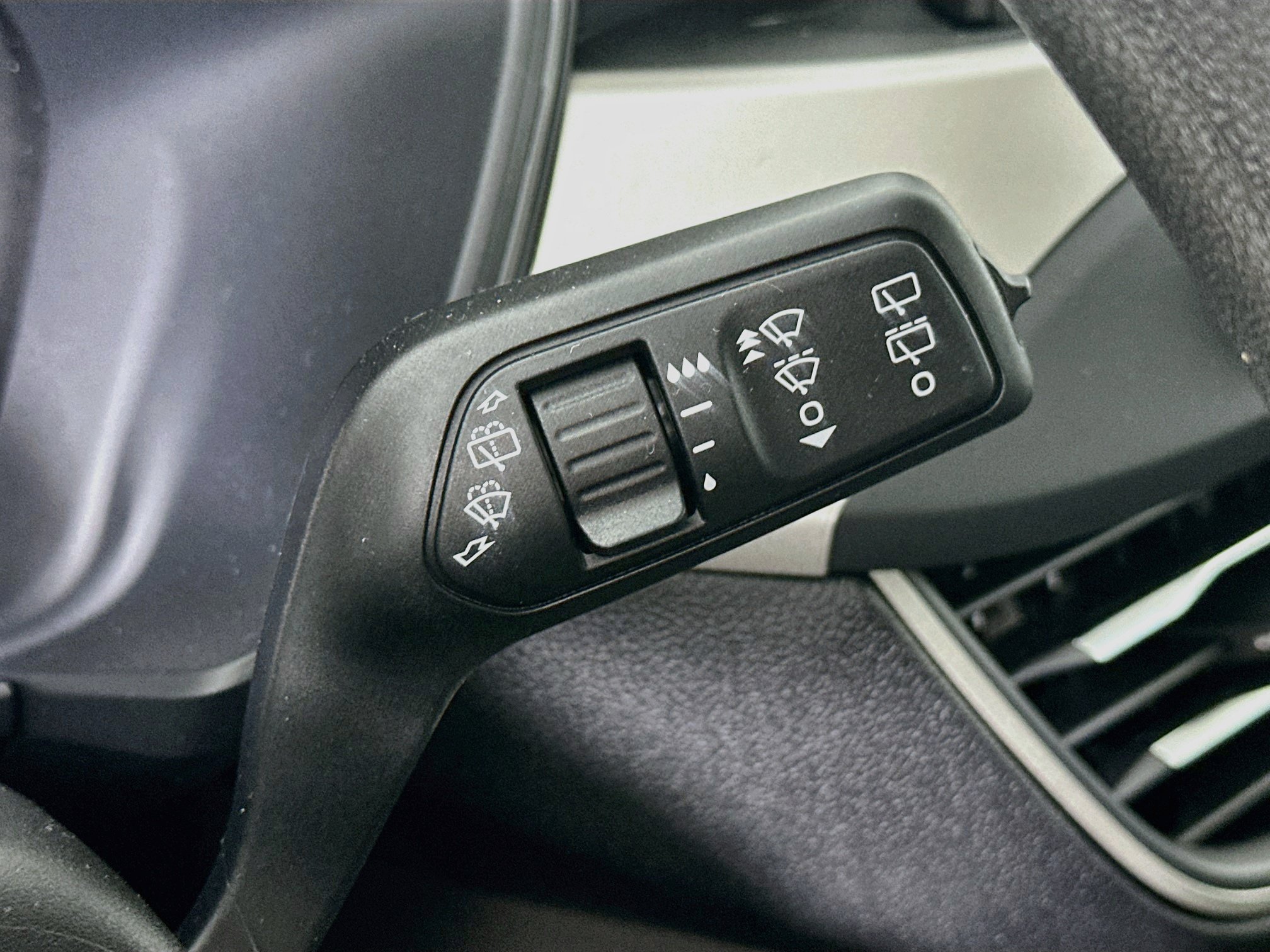 Used 2022 Ford Escape S AWD/4WD image 20