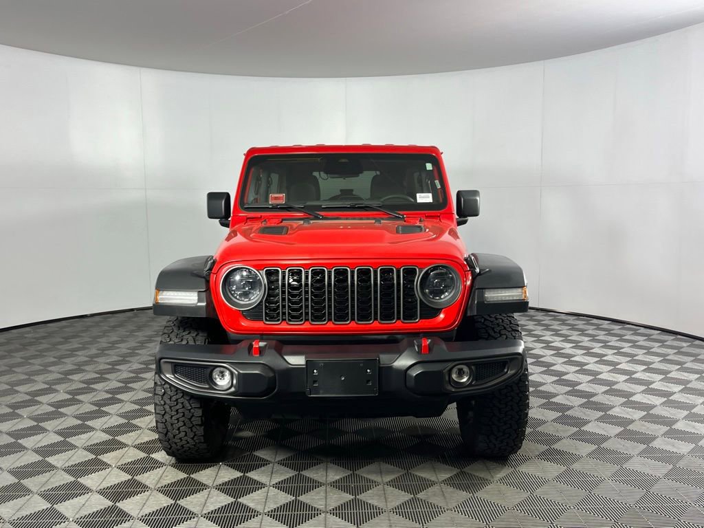 Used 2025 Jeep Wrangler Unlimited Rubicon image 5