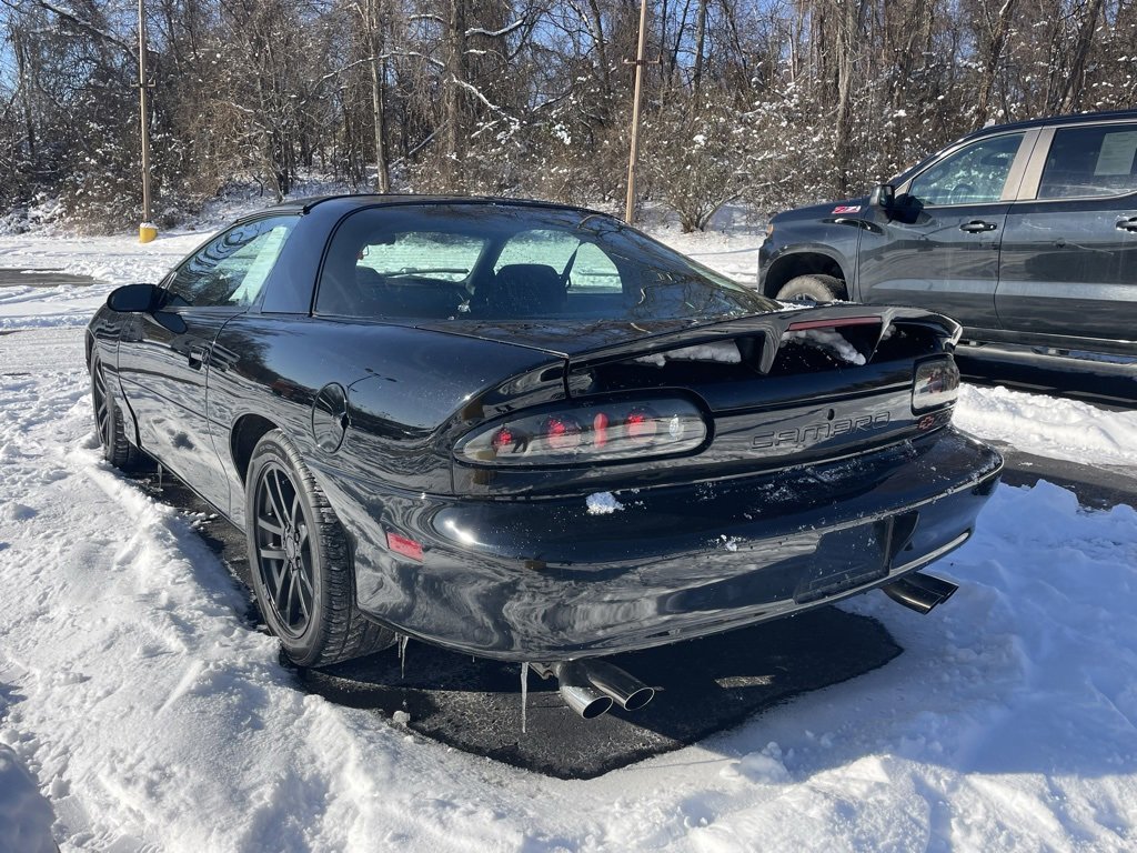 Used 2000 Chevrolet Camaro Z28 image 5