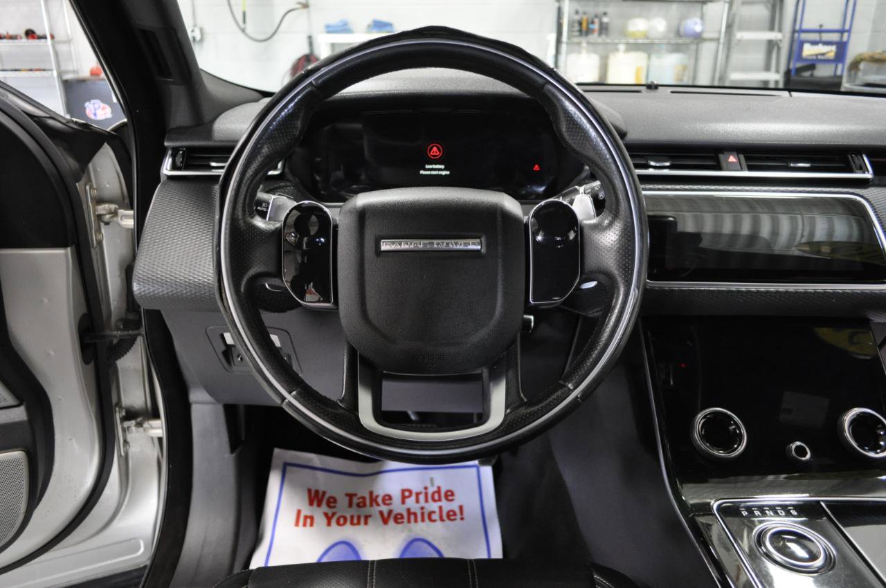 Used 2018 Land Rover Range Rover Velar R-Dynamic SE AWD/4WD image 13